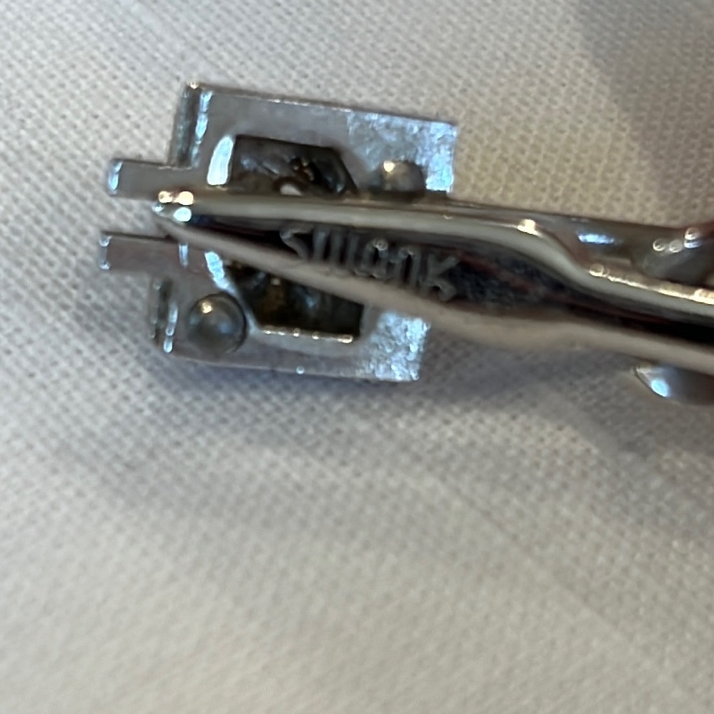 Set of Cufflink and Tie Bar Silver Tone - Picture 5 of 5